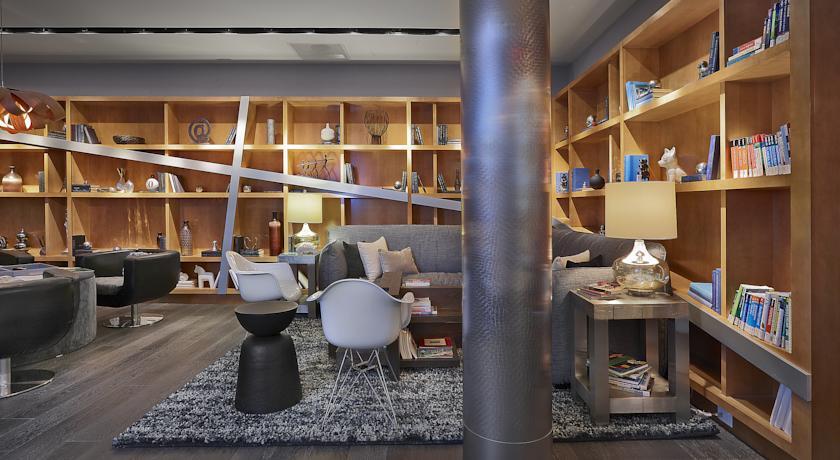 Renaissance Edmonton Airport Hotel Nisku Zewnętrze zdjęcie