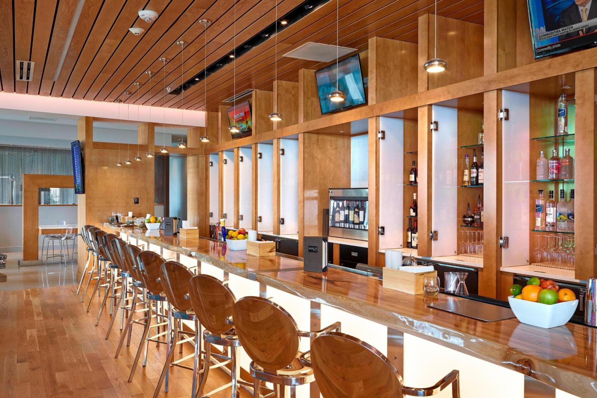 Renaissance Edmonton Airport Hotel Nisku Zewnętrze zdjęcie